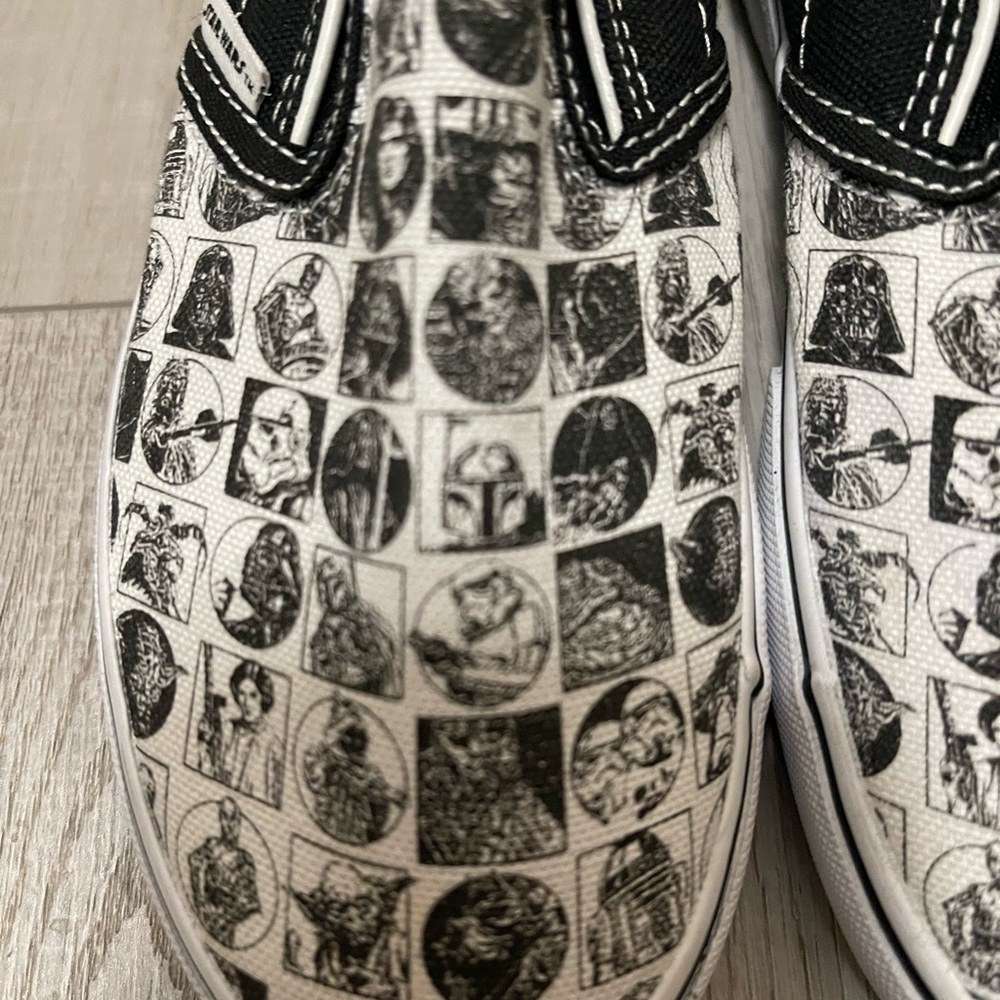 Star Wars by Stride Rite Shoes - Picture 5 of 7